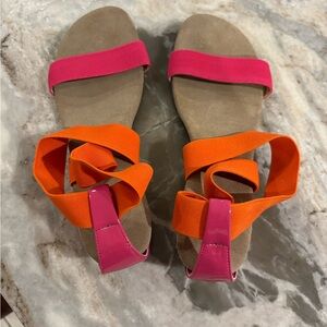 Barely worn EUC Charleston Easton sandals size 9